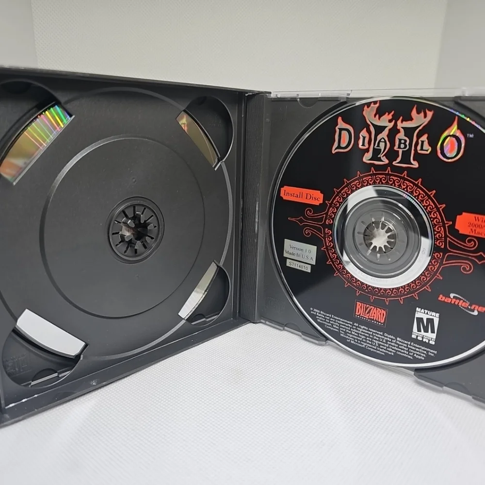 Diablo II 2 PC Game (2000, Blizzard,  Windows 95/98) With CD Key